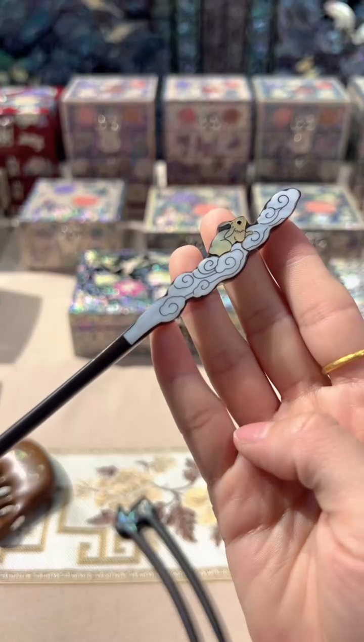 ·弘贝雅螺钿漆器文化馆