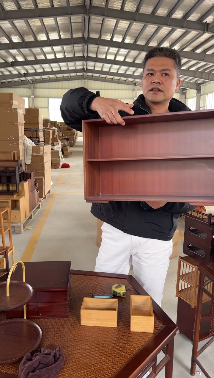 【闪购商品】深色柜子，实木实木实木