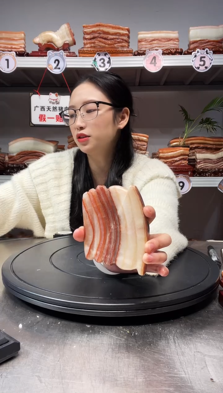 【闪购商品】猪肉石挂件摆件445445564465