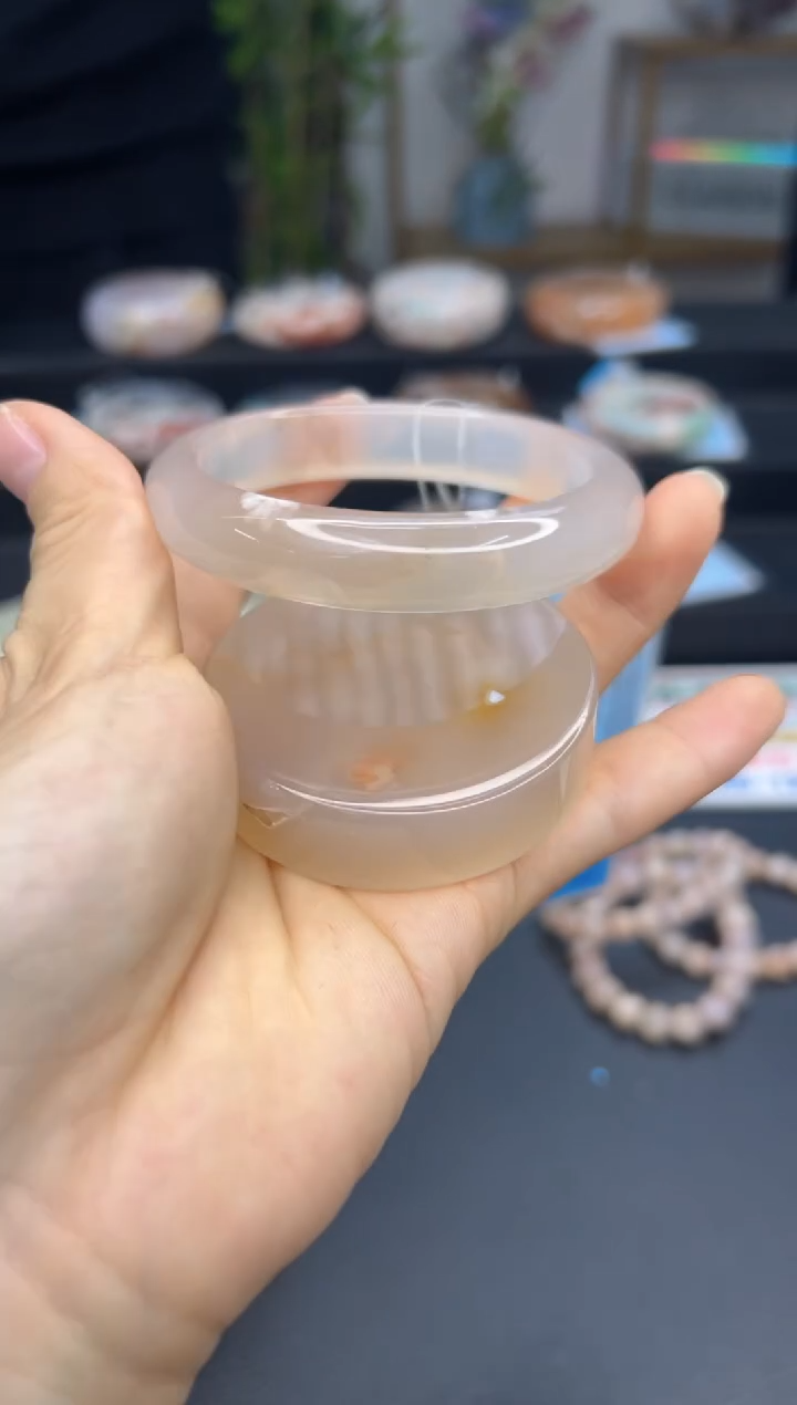 【闪购商品】石英质玉手镯未镶嵌A480(57圈赠送镯心)