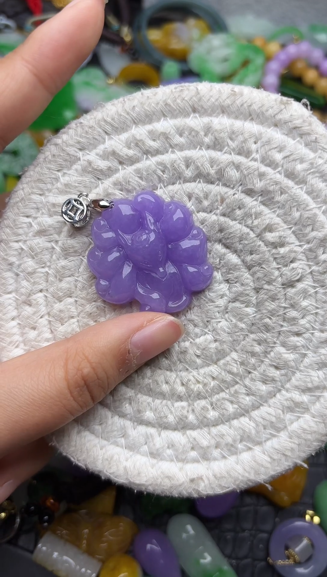 颈饰未镶嵌翡翠缅甸翡翠吊坠