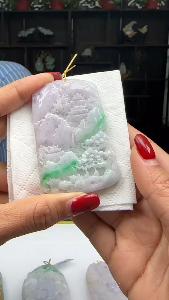 【闪购商品】翡翠颈饰未镶嵌天然翡翠A货吊坠