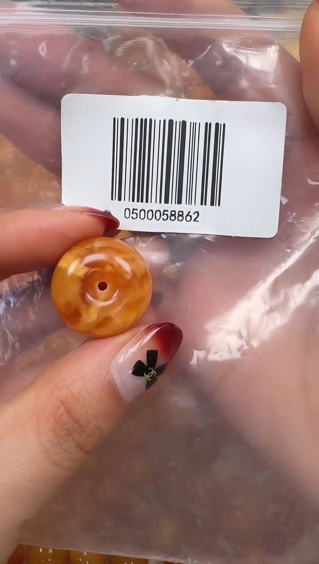 裸石琥珀未镶嵌如图