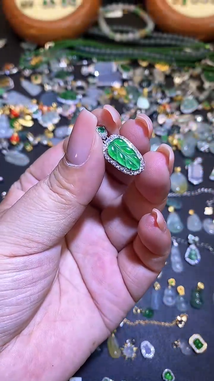 【闪购商品】翡翠吊坠(不含链)银S925镶嵌1