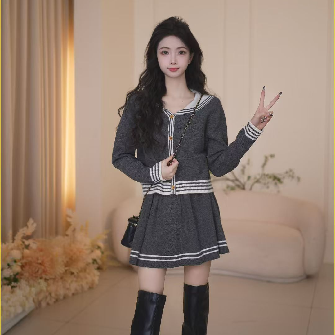 Basic House/百家好新款灰色时尚气质百搭套装B1386B5B052