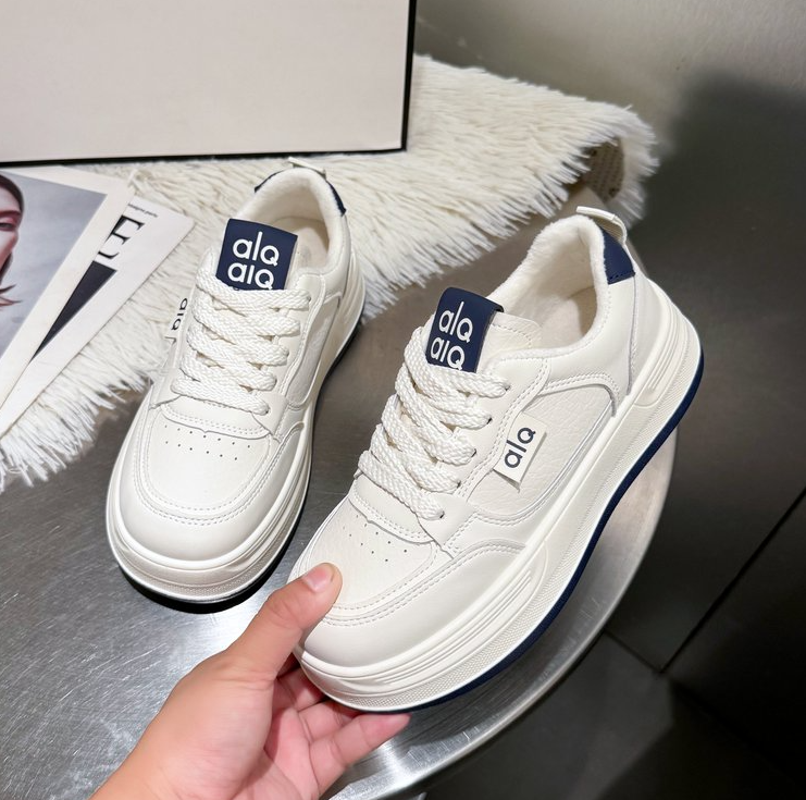 新款加绒女款厚底小白鞋轻底运动软底棉新款5106-1