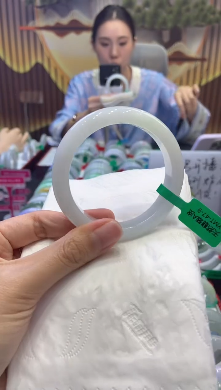 未镶嵌手镯翡翠00005012