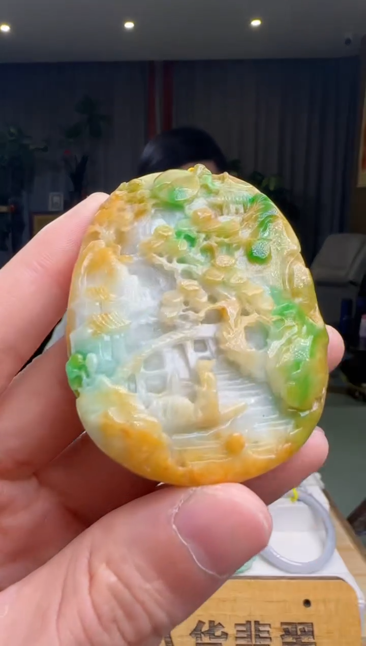 【闪购商品】翡翠颈饰未镶嵌DY@@960Q3J15679