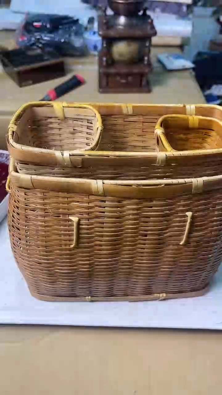 星****部中古杂项默认微瑕，满18包邮