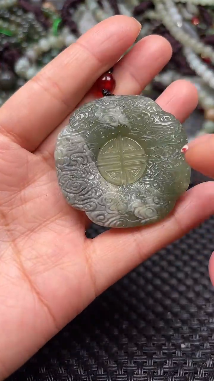 【闪购商品】和田玉颈饰未镶嵌.