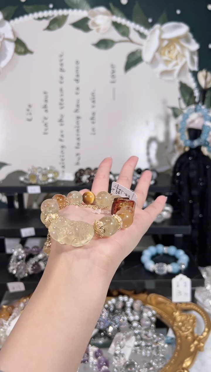 【闪购商品】水晶手链未镶嵌天然水晶默认微瑕 多样性发货发其一