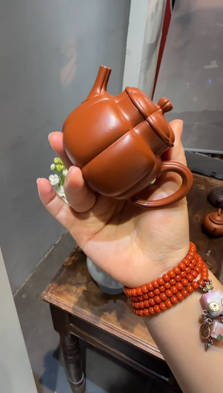 茶壶紫砂山***?繁花 朱泥