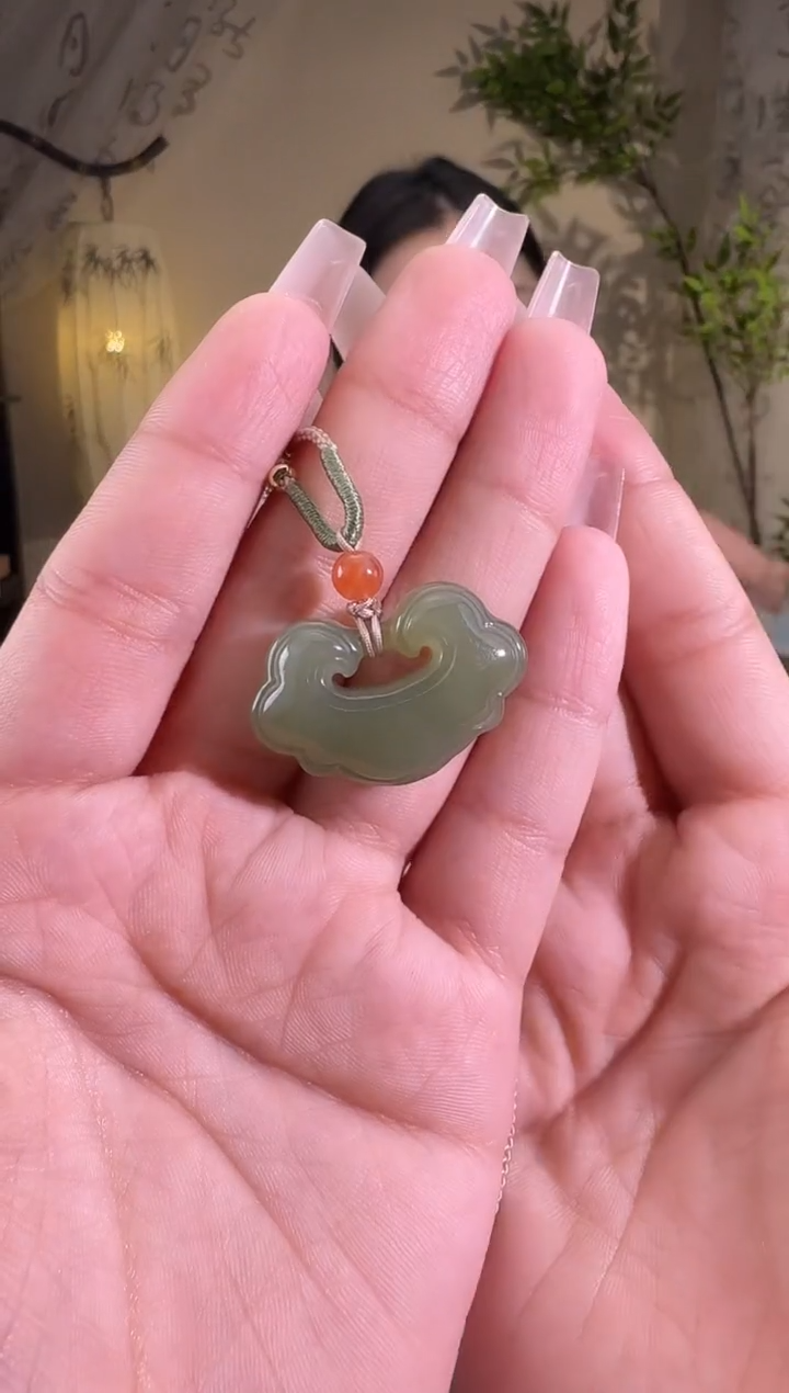 【闪购商品】和田玉颈饰未镶嵌平安锁带棉