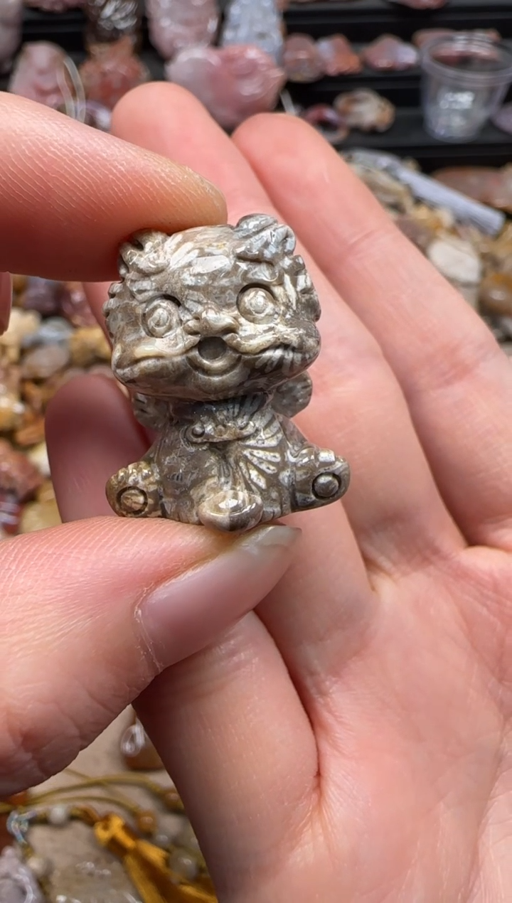 【闪购商品】硅化珊瑚（珊瑚玉）颈饰未镶嵌480