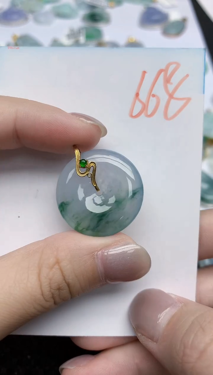 【闪购商品】翡翠颈饰18K金镶嵌天然翡翠A货
