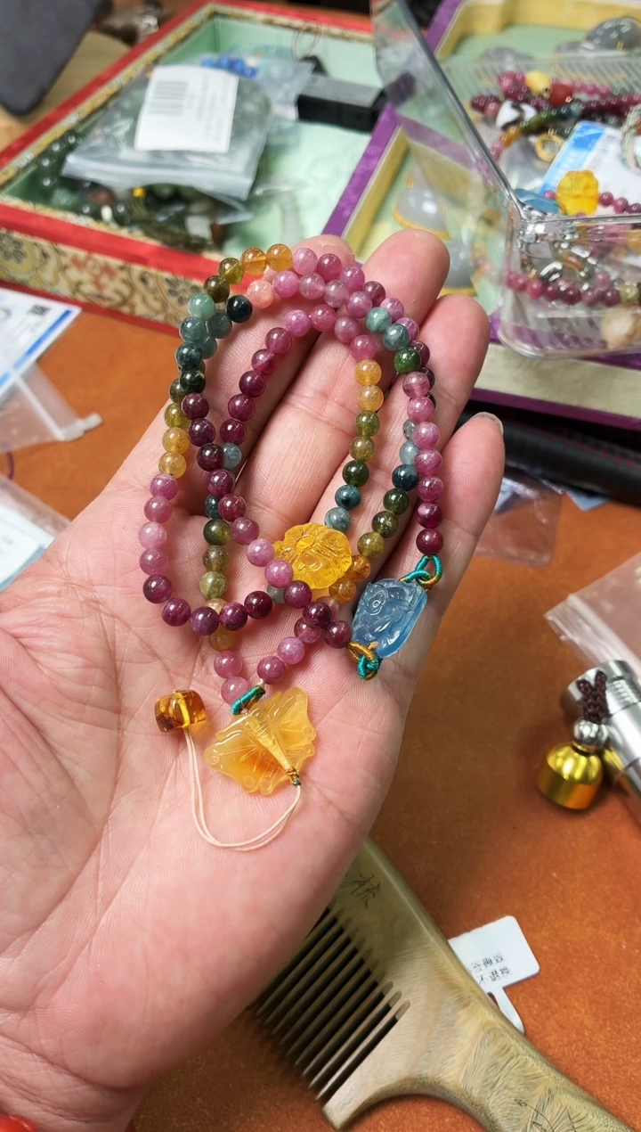 颈饰未镶嵌碧玺B69