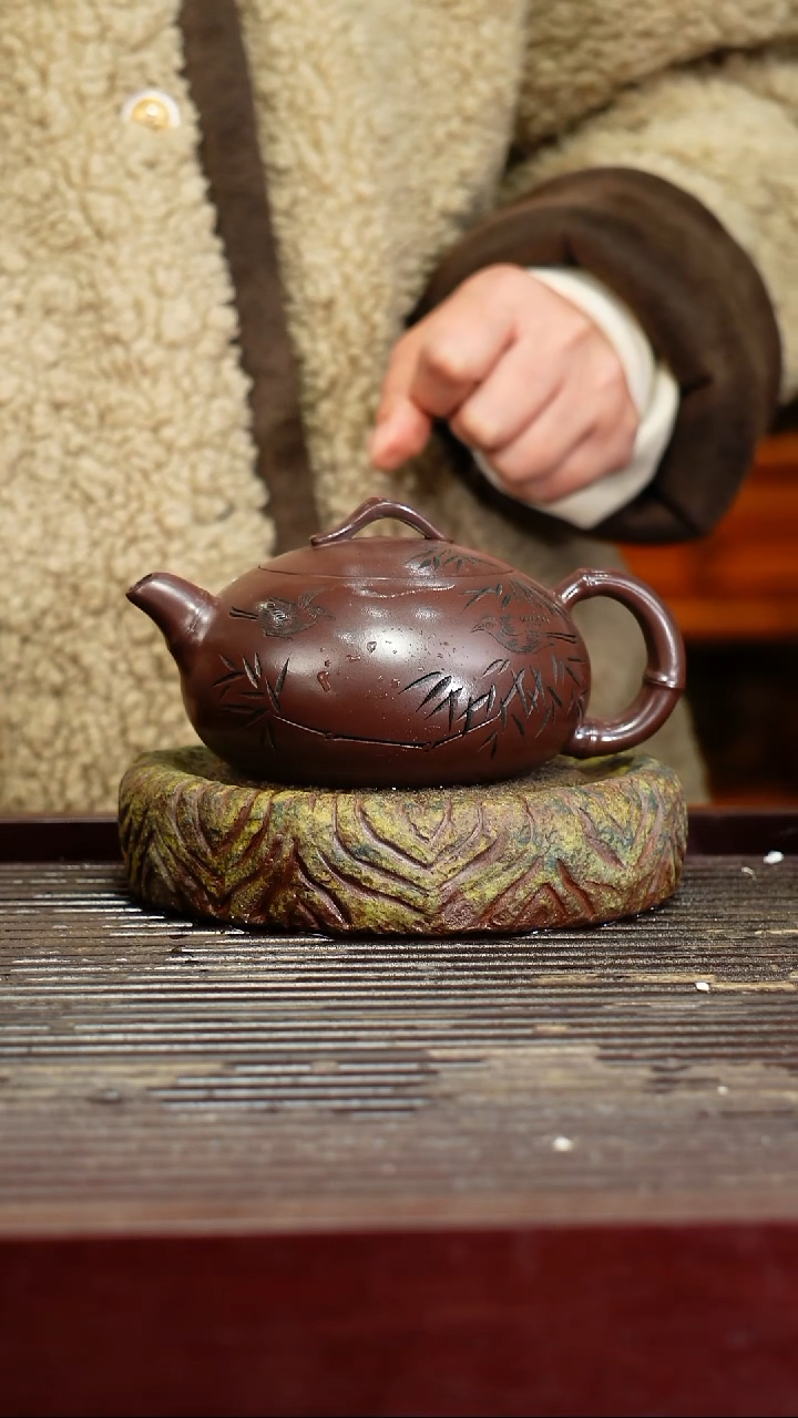 宜兴原矿紫砂壶茶壶宜兴原矿紫砂壶茶壶300C