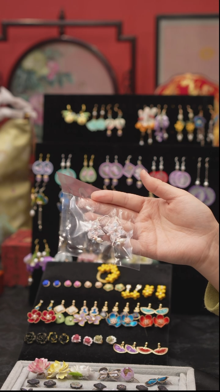 刺绣月*鸟非遗手工绒花饰品