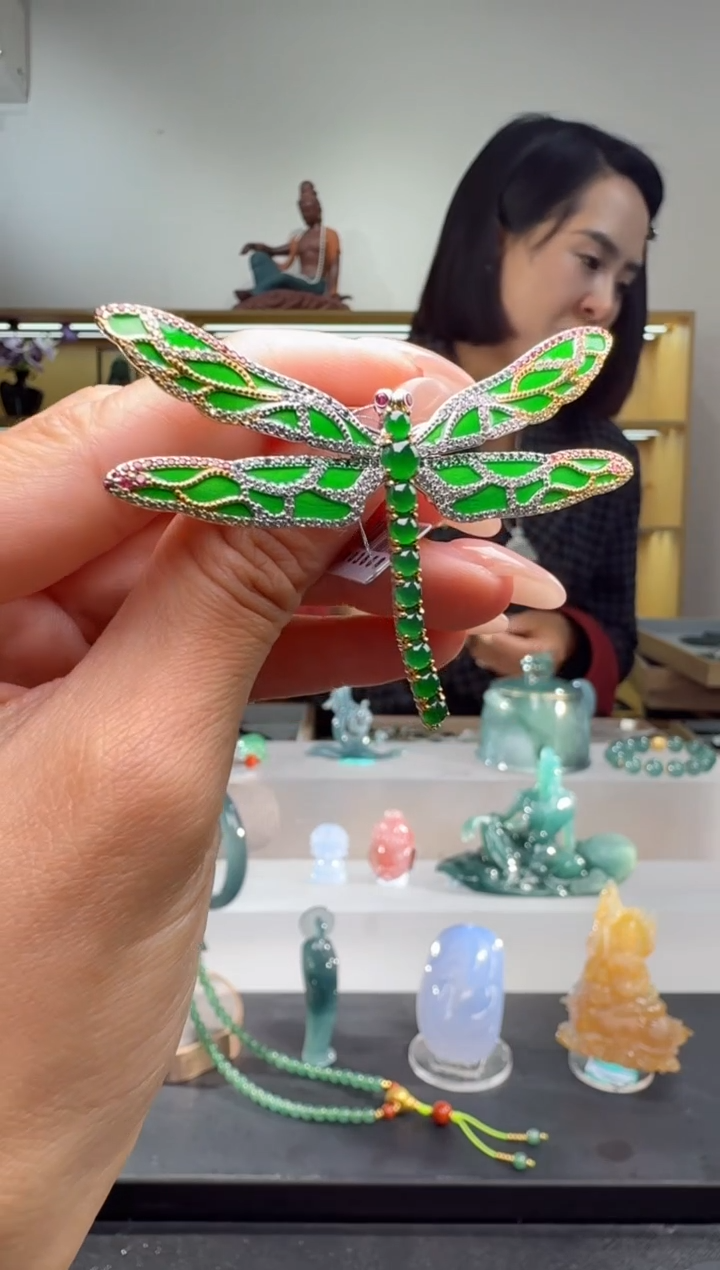 吊坠(不含链)未镶嵌翡翠胸针