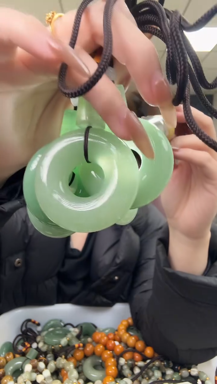 未镶嵌透闪石质玉把件东陵玉 手把件