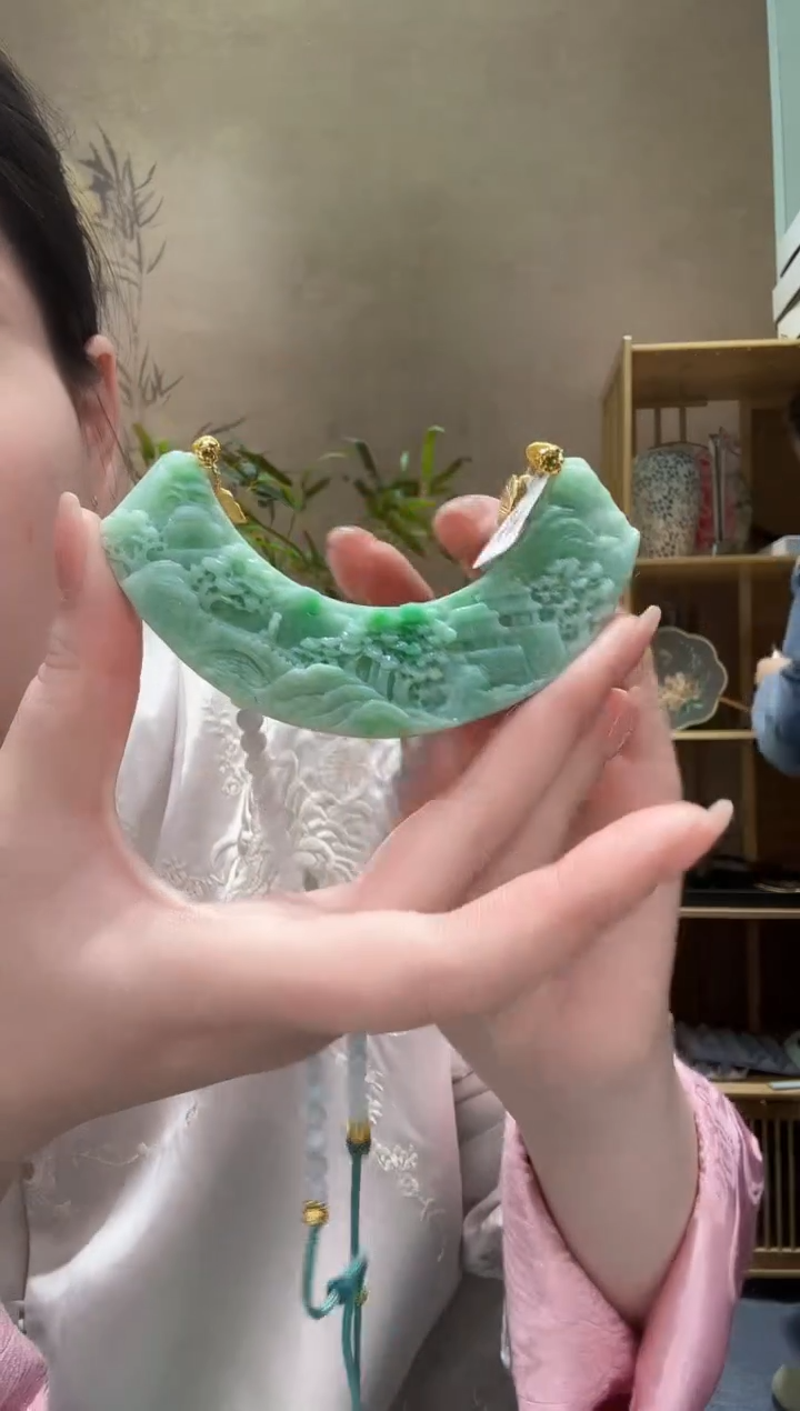 【闪购商品】翡翠颈饰未镶嵌吊坠