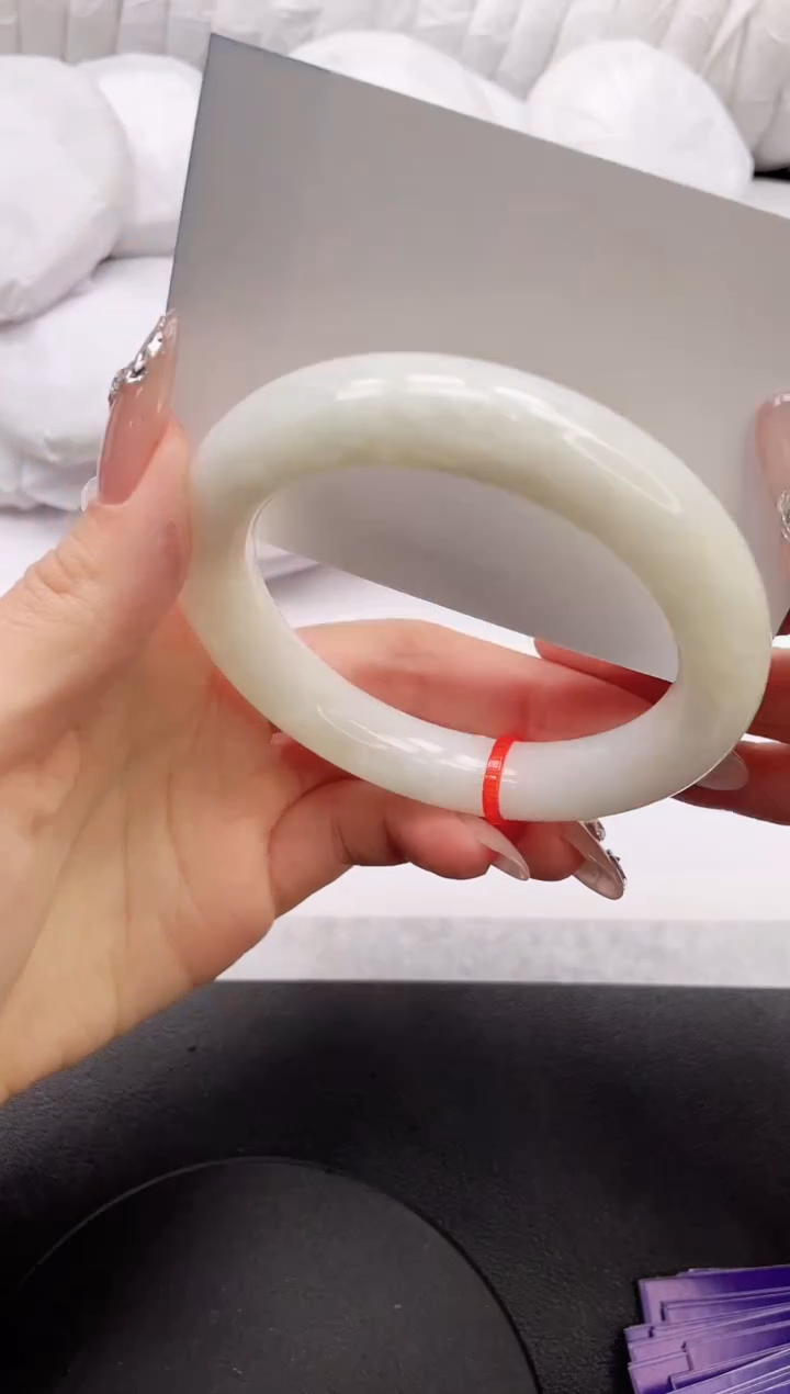 【闪购商品】和田玉手镯未镶嵌24K306-60