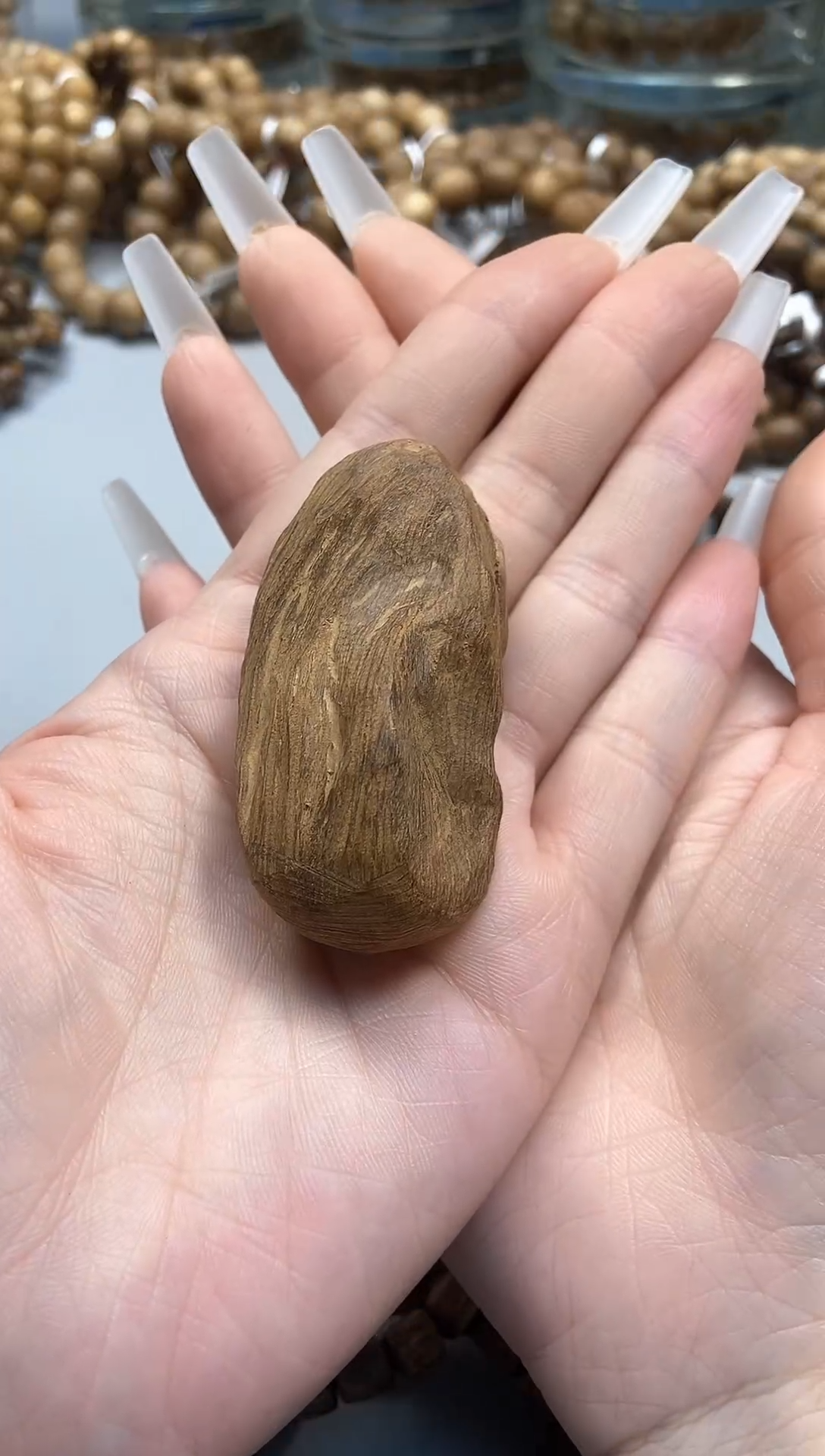 【闪购商品】沉香手把件老惠安随型手把件多样性发其一