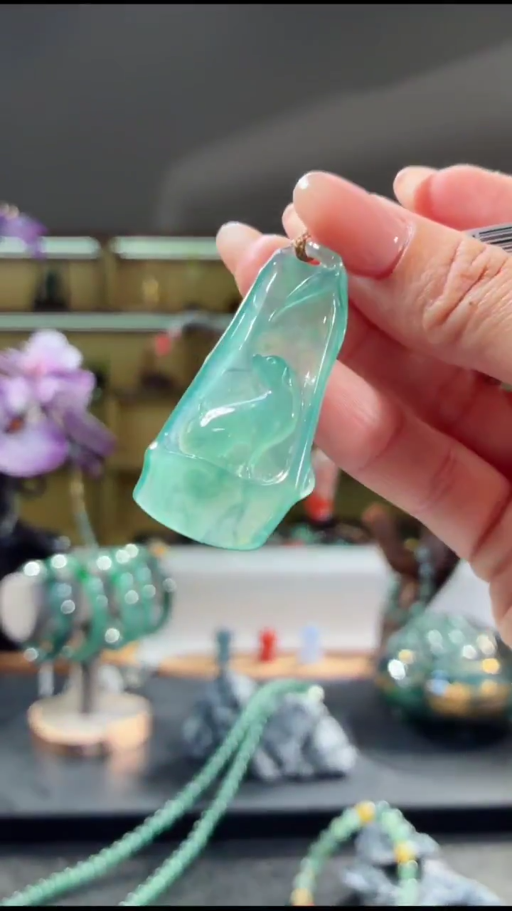 吊坠(不含链)未镶嵌翡翠竹节