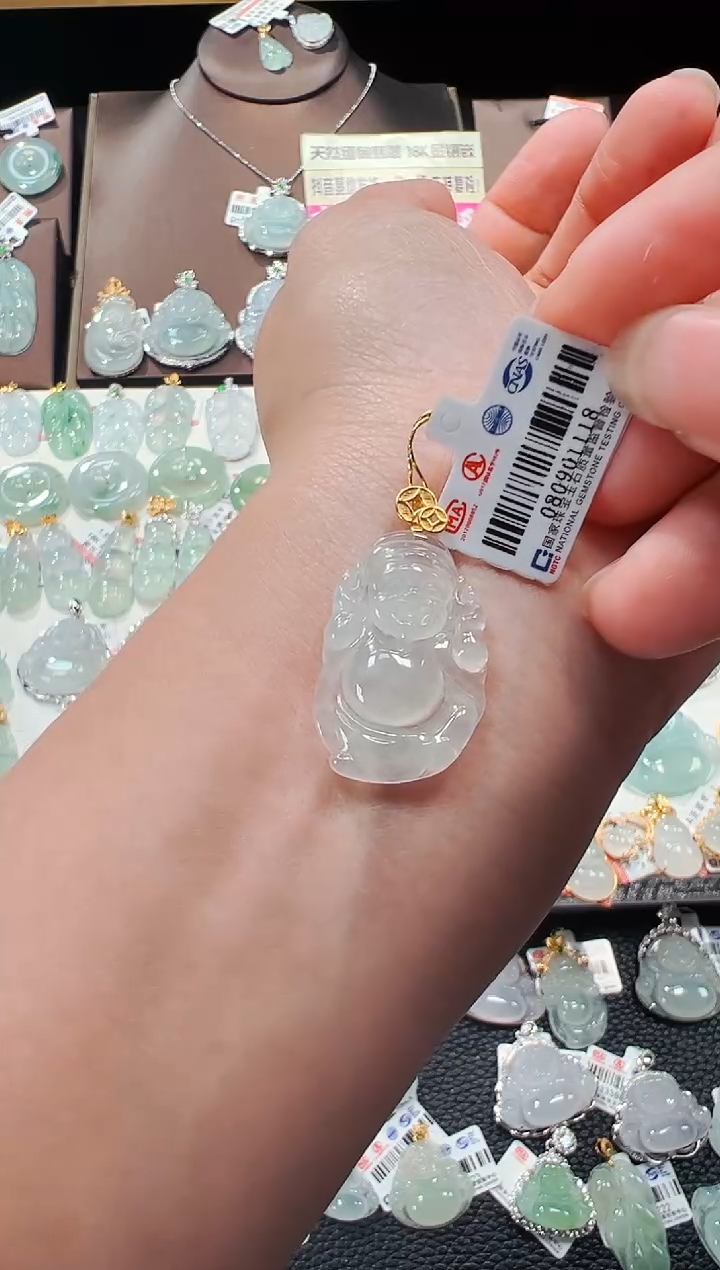 【闪购商品】翡翠吊坠(不含链)18K金镶嵌财神爷吊坠118