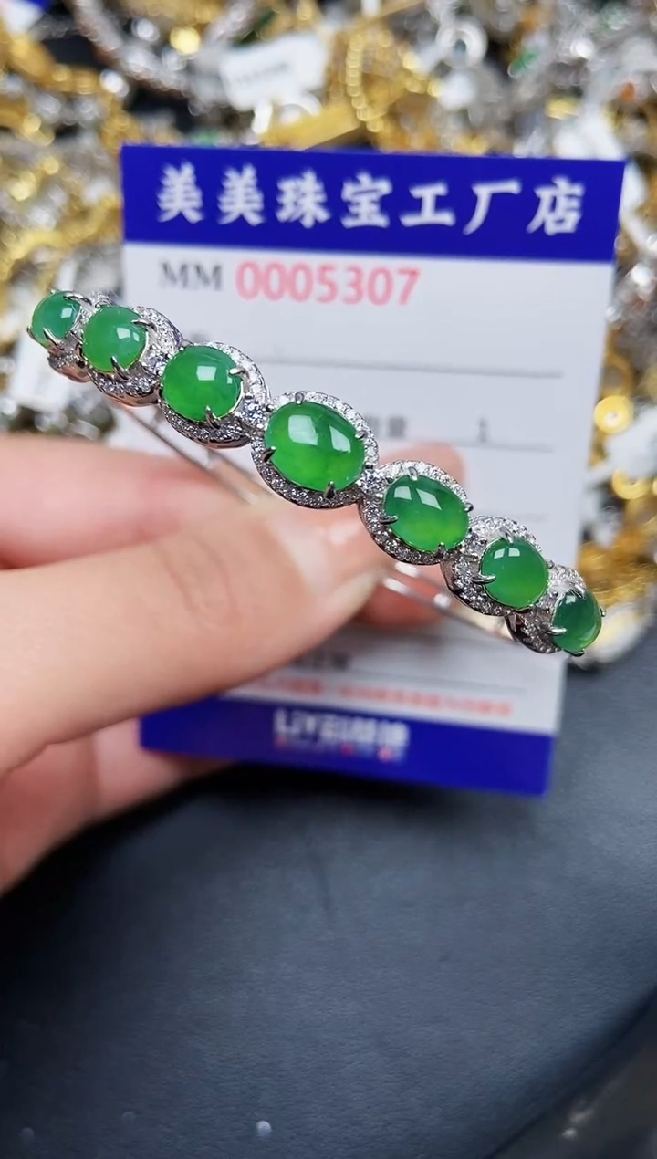 【闪购商品】翡翠颈饰银S925镶嵌5307