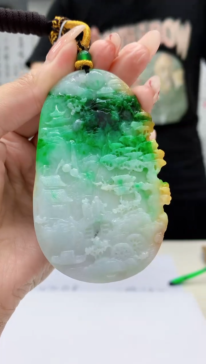 【闪购商品】定制翡翠未镶嵌4688MM-毛货挂件157