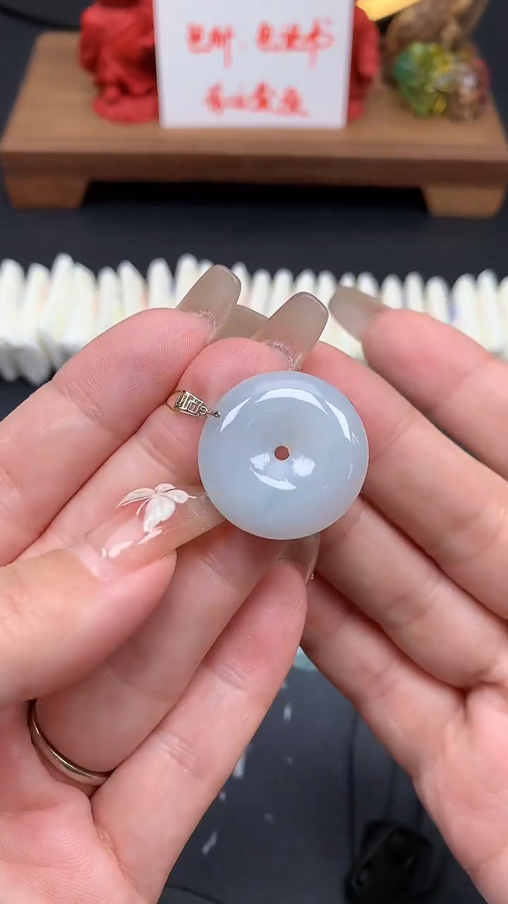 【闪购商品】翡翠吊坠(不含链)18K金镶嵌MS152876