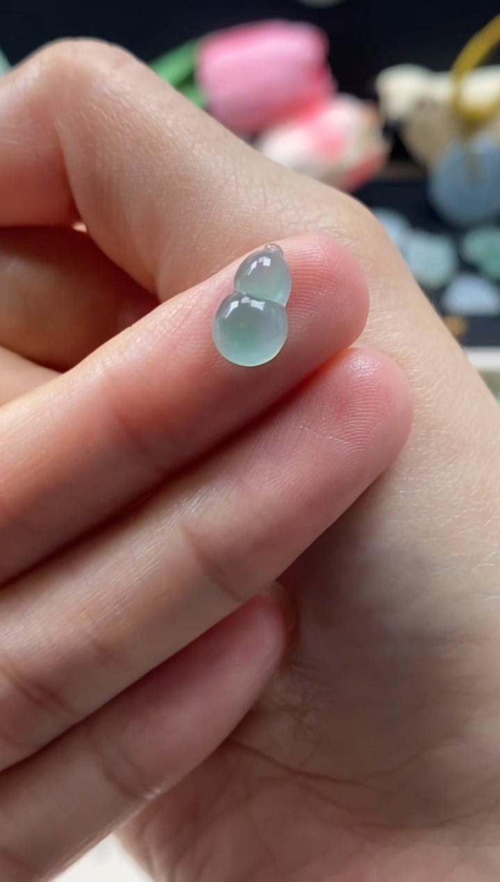 【闪购商品】翡翠颈饰未镶嵌翡翠冰晴葫芦