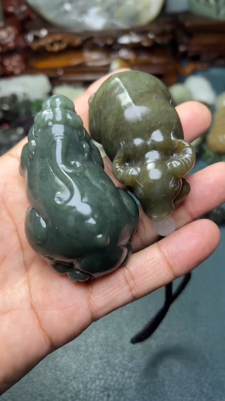 未镶嵌和田玉把件2
