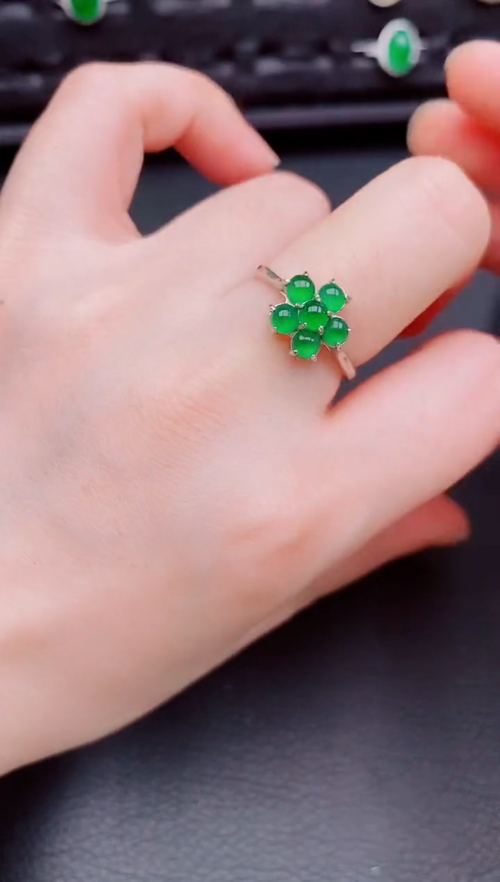 【闪购商品】翡翠戒指银S925镶嵌天然a货翡翠266