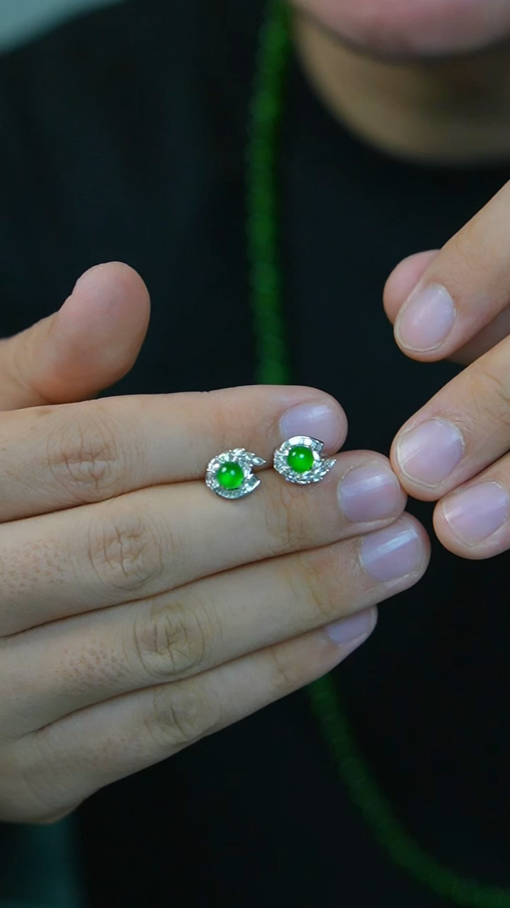 【闪购商品】翡翠耳饰18K金镶嵌28号-耳钉/GG/1