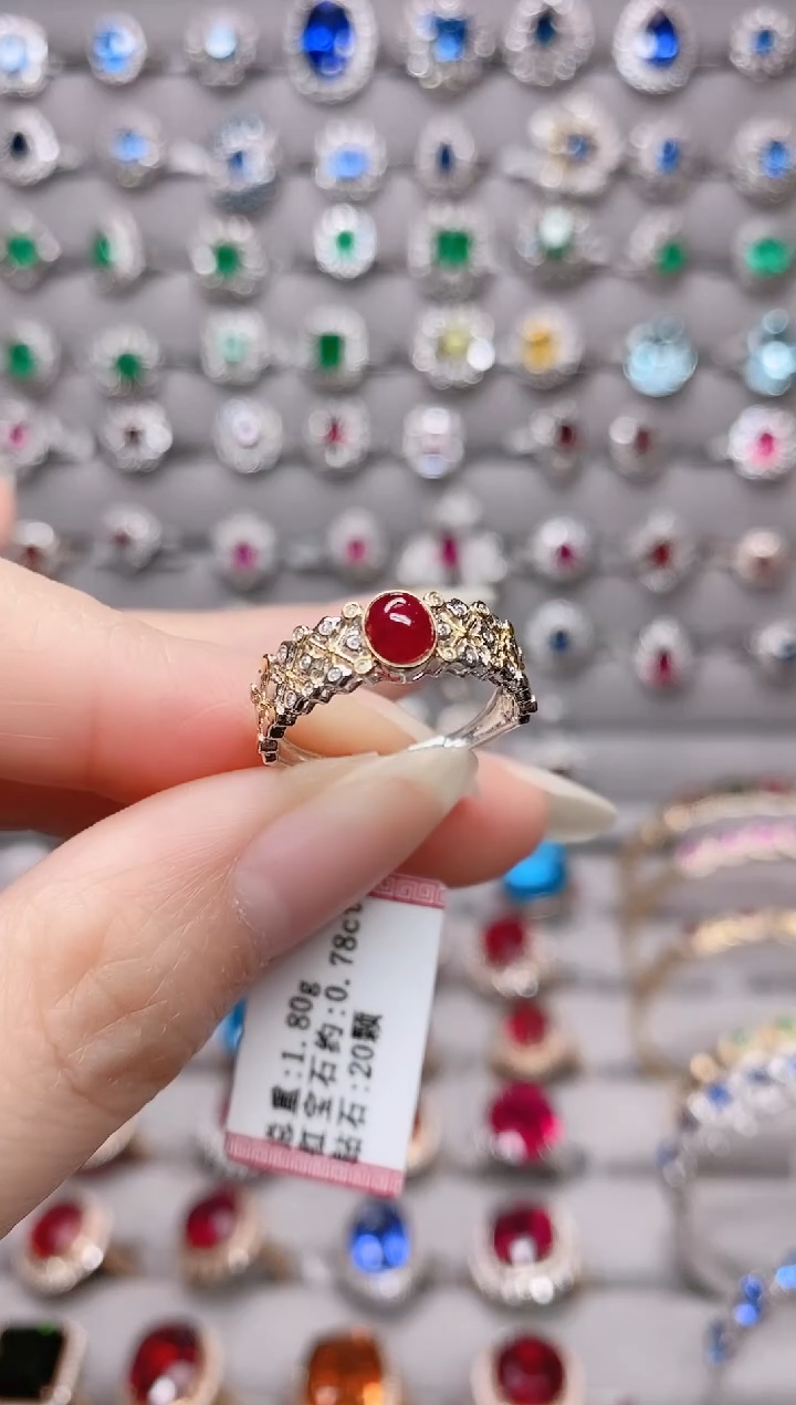 【闪购商品】红宝石18K金戒指18K金镶嵌1