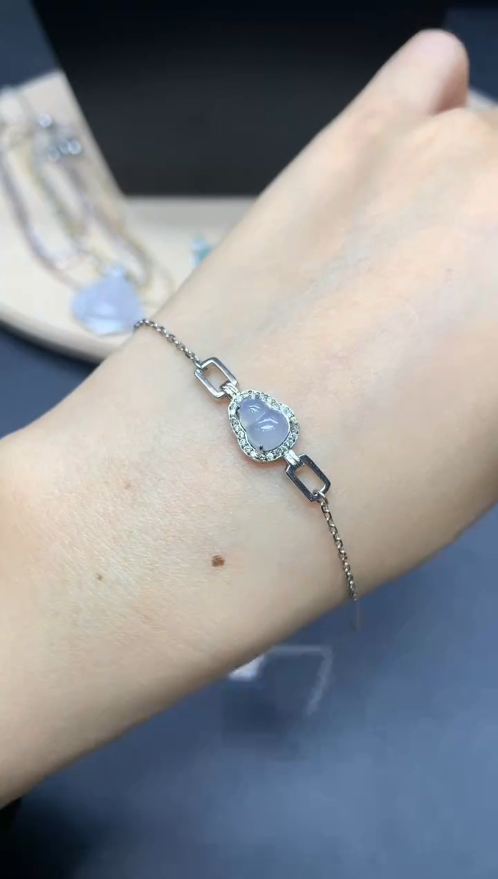 【闪购商品】翡翠手链银S925镶嵌葫芦【无服务费】