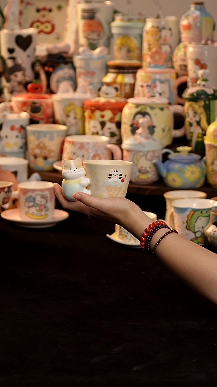 其他景德镇釉下彩手绘设计师款陶瓷