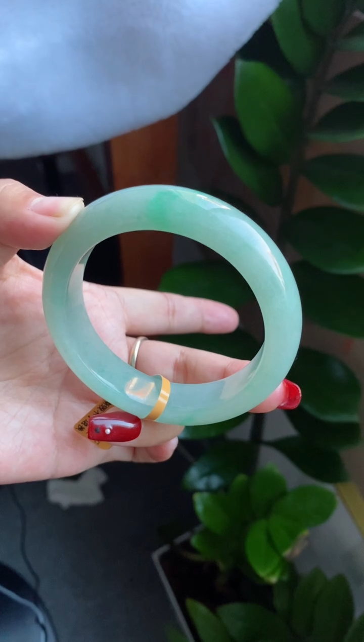 【闪购商品】翡翠手镯未镶嵌（老坑厚装冰胶飘翠）33号