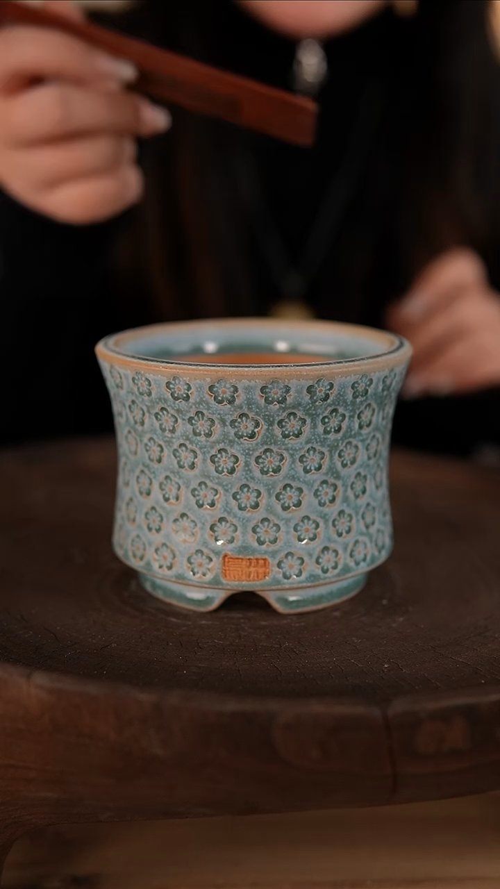 【闪购商品】红陶1-15-282默认微瑕口8.5