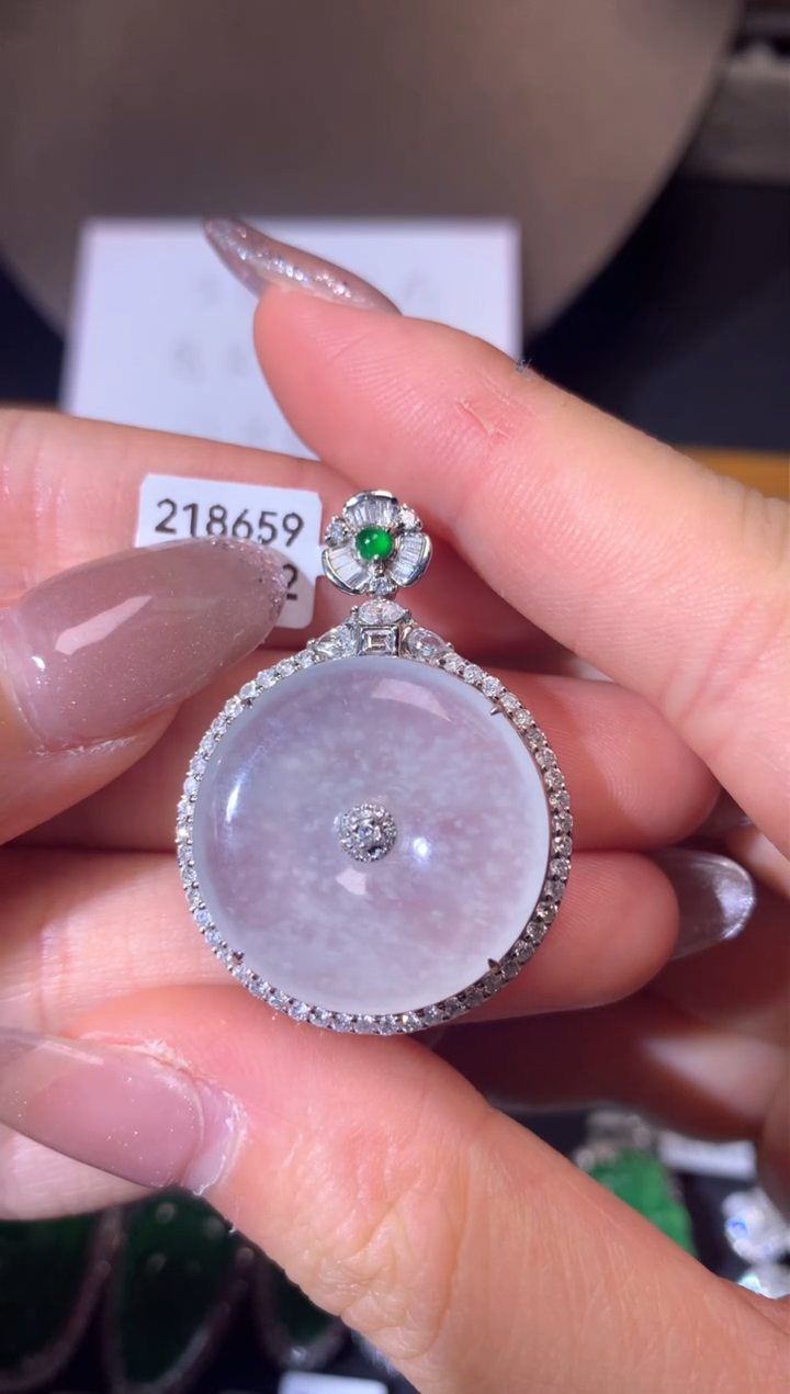 翡翠18K金镶嵌吊坠(不含链)吊坠