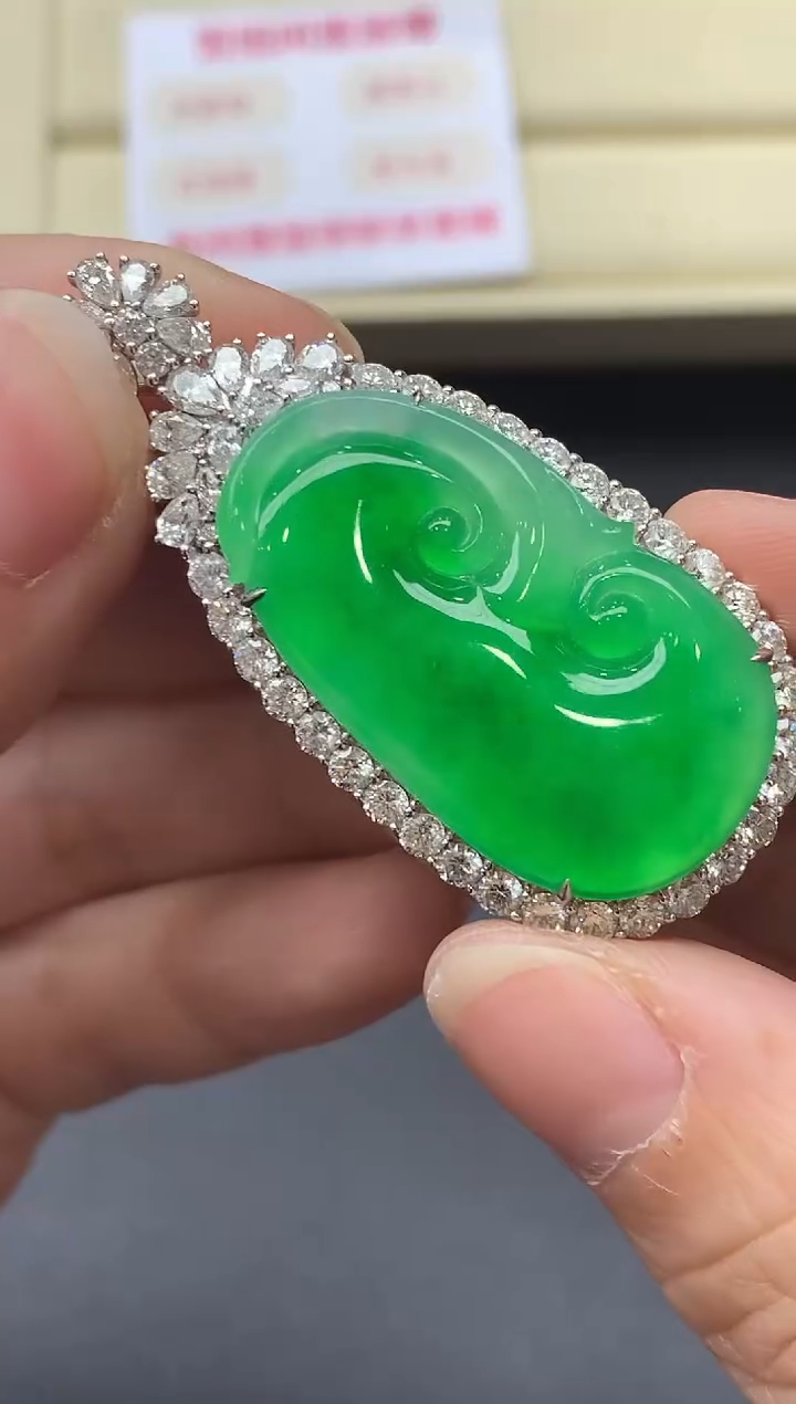 颈饰18K金镶嵌翡翠3378-中国好珍宝