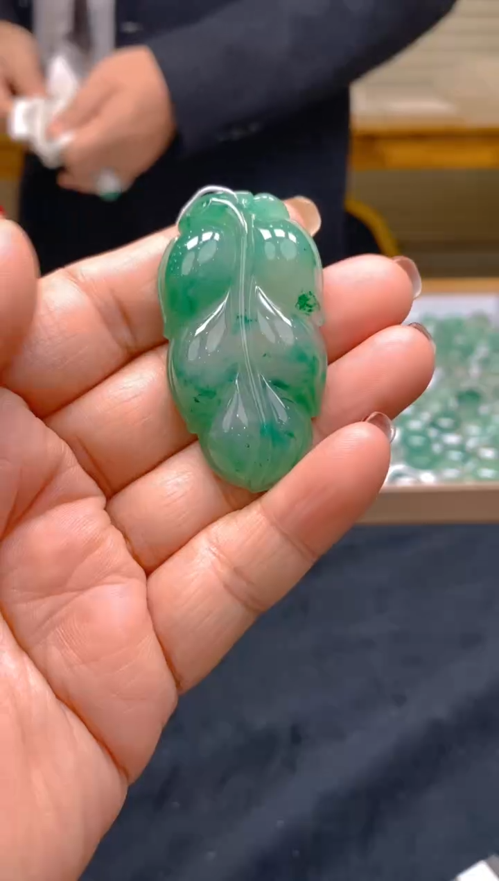 【闪购商品】石英质玉颈饰未镶嵌美人冰非洲翠004