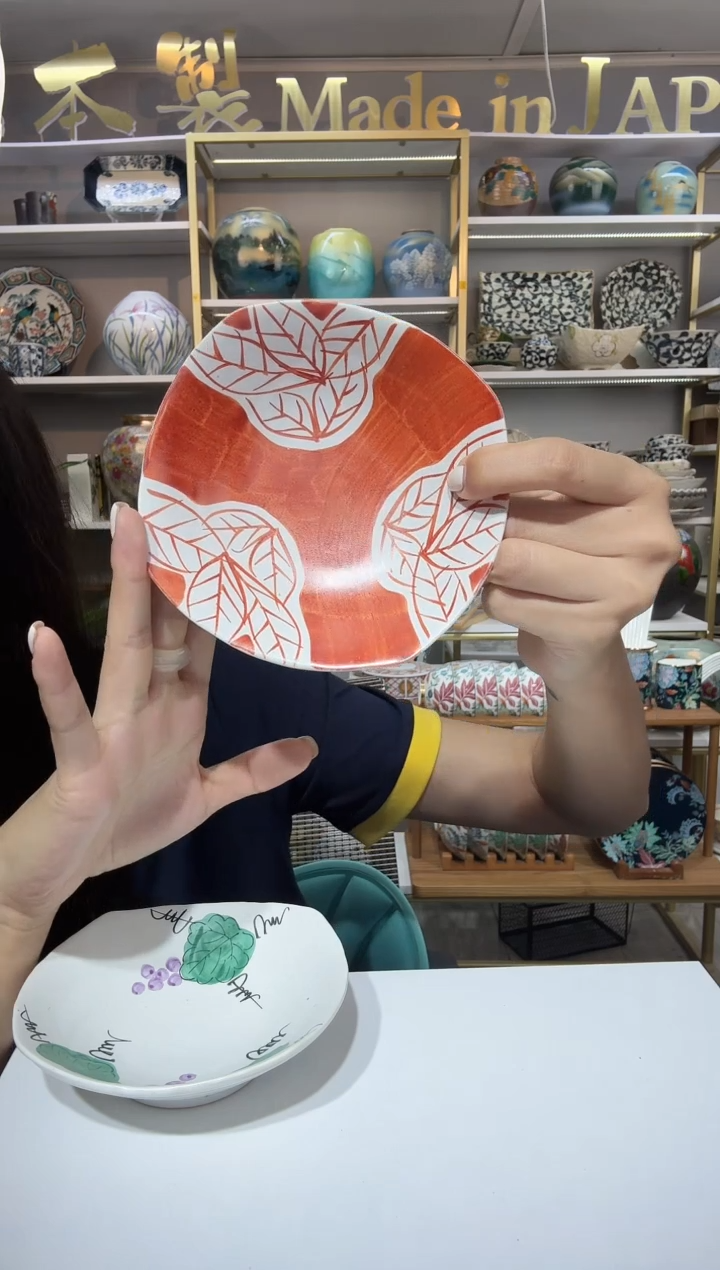 陶瓷12厘米小钵一只