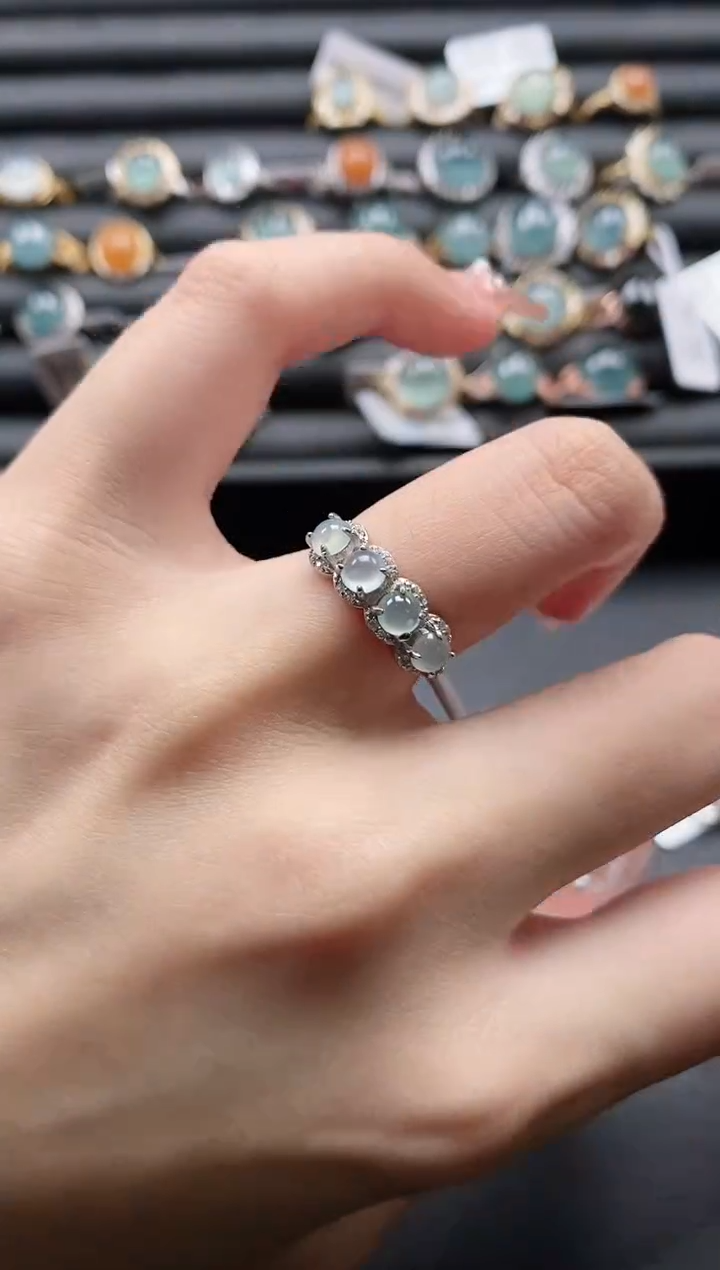 【闪购商品】翡翠戒指银S925镶嵌111111