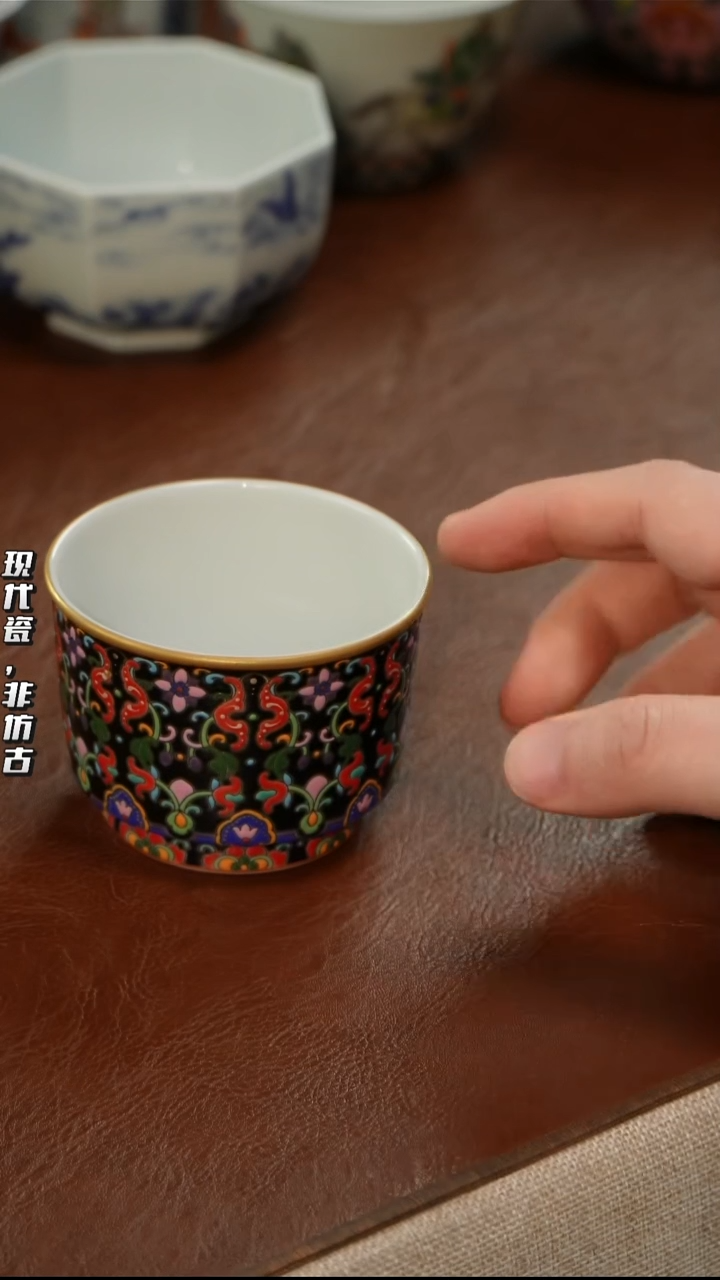 瓷片千年瓷都景德镇 艺术关注谢佳豪