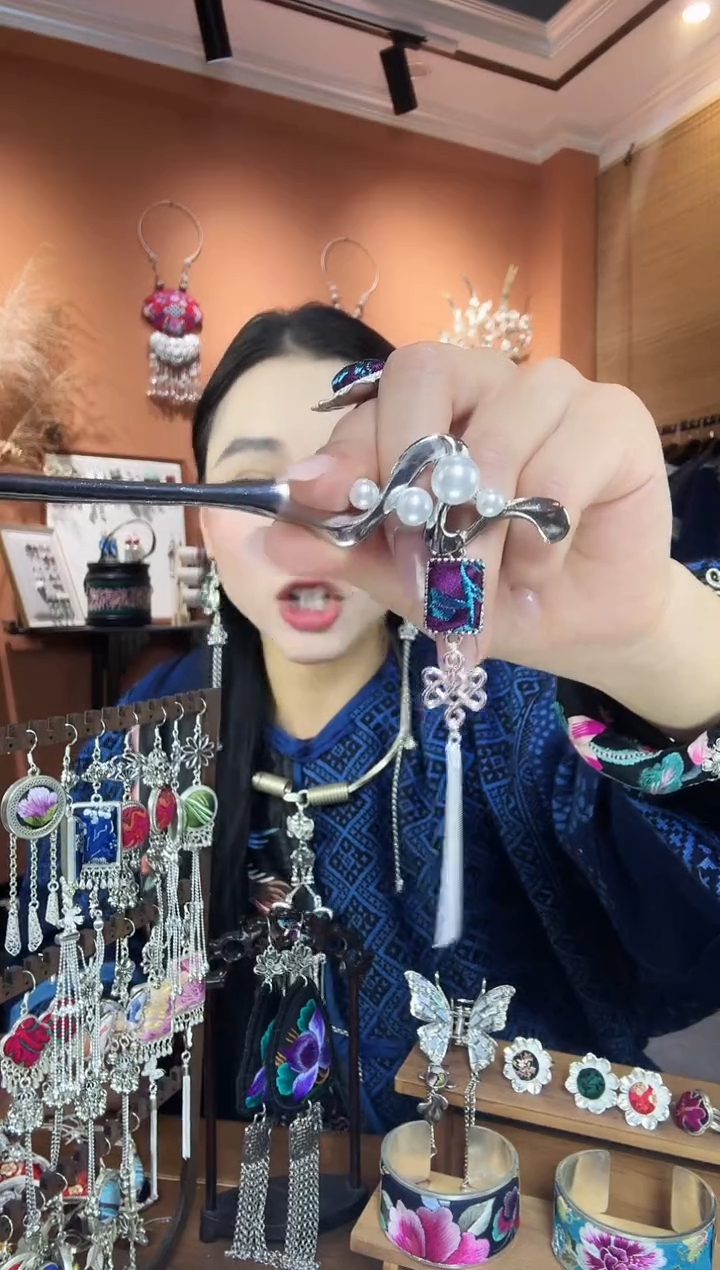 【闪购商品】刺绣纯手工民族风发簪