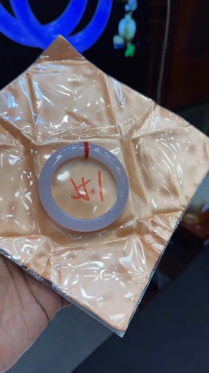【闪购商品】翡翠手镯未镶嵌手镯