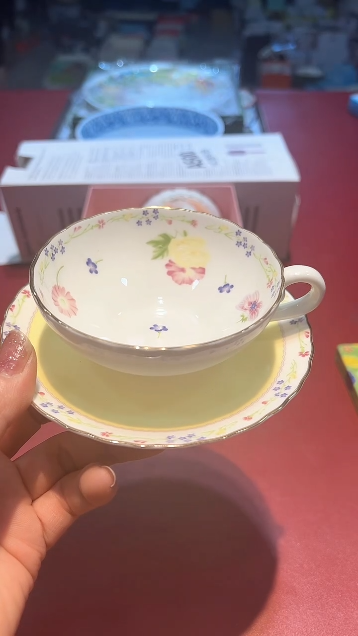 【闪购商品】瓷片锅碗瓢盆一件不剩